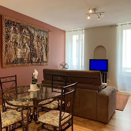 Apartamento Le Coeur De - En Hypercentre De Beaune (Cote d'Or)