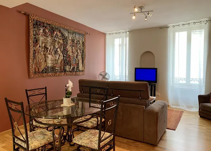 Apartamento Le Coeur De - En Hypercentre De Beaune (Cote d'Or)